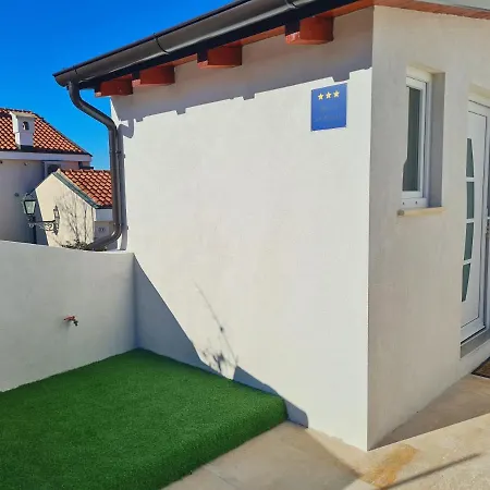 Apartment Antonio Banjole Exterior photo