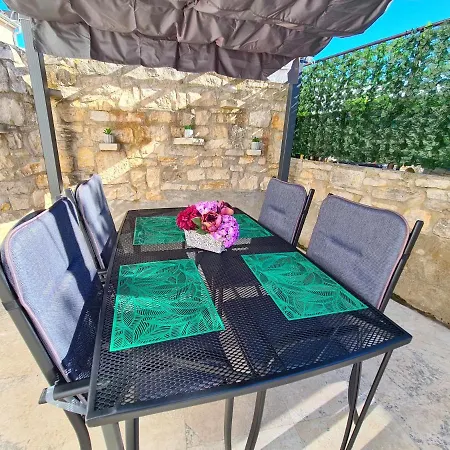 Apartment Antonio Banjole Exterior photo