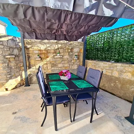 Apartment Antonio Banjole Exterior photo
